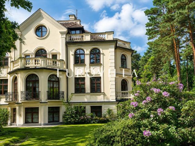 Zapraszam do obejrzenia luksusowej rezydencji 1206 m² w Konstancinie