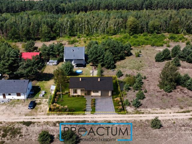 Zapraszam do obejrzenia nowego domu 147 m² z garażem w Zawałach
