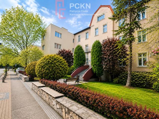 Zapraszam do obejrzenia reprezentacyjnej nieruchomości 1665 m² w Opolu
