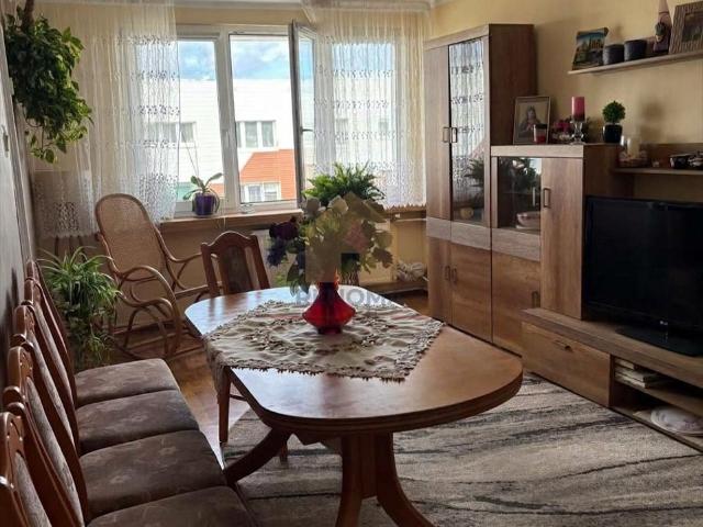 Zapraszam do mieszkania 44,79 m² w Lubinie z balkonem i piwnicą
