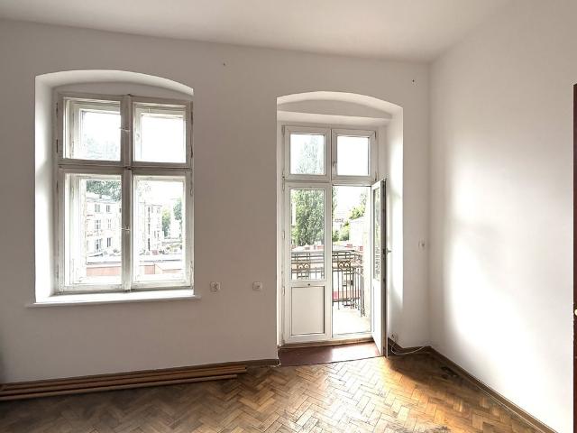 Zapraszam do mieszkania 48,5 m² z antresolą i balkonem