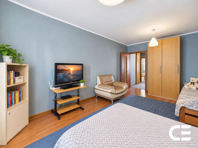 Zapraszam do mieszkania 51,3 m² z osobną kuchnią i wysokimi sufitymi