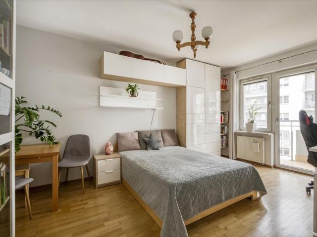 Zapraszam do mieszkania 36,5 m² z balkonem i garażem na Bemowie