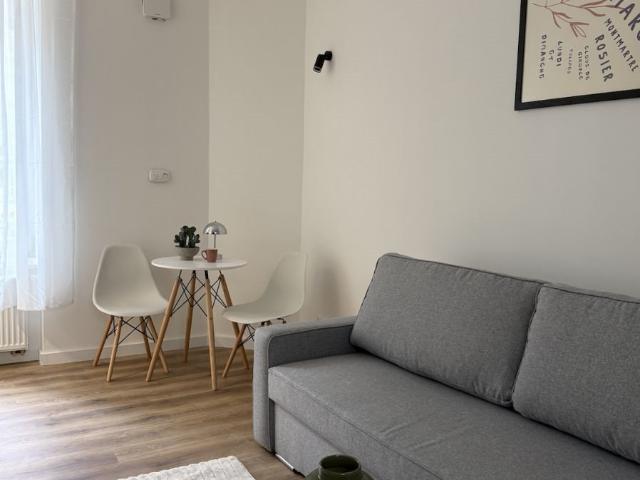 Zapraszam do mieszkania 38 m² w Kamionku, z pełnym wyposażeniem