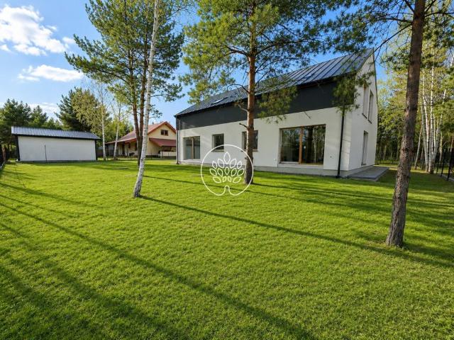 Nowoczesny dom 119 m² z ogrodem w Jachrance blisko natury