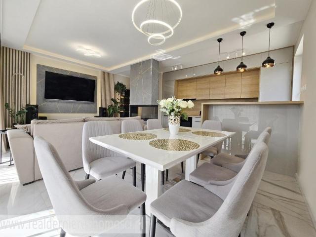Słoneczny apartament 55 m² z balkonem i parkingiem