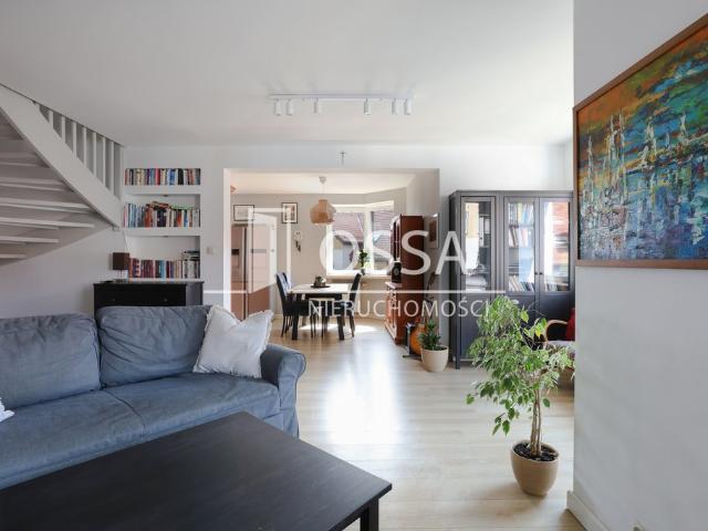 Zapraszam do przestronnego 97,8 m² dwupoziomowego mieszkania w Gdyni