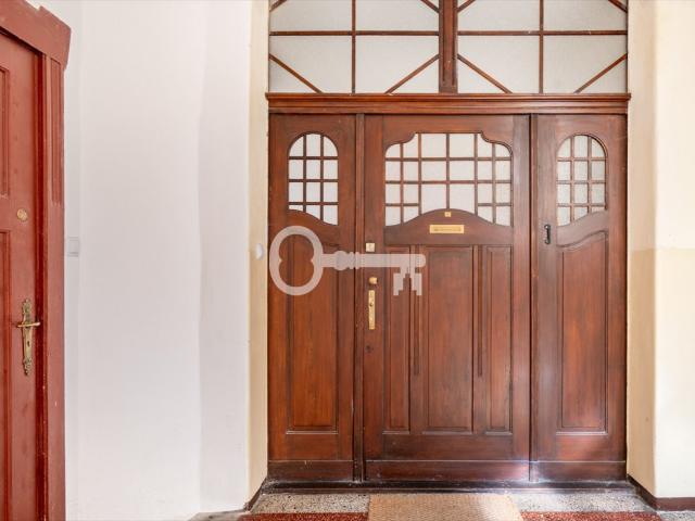 Przestronny 222 m² apartament do remontu z potencjałem zapraszam