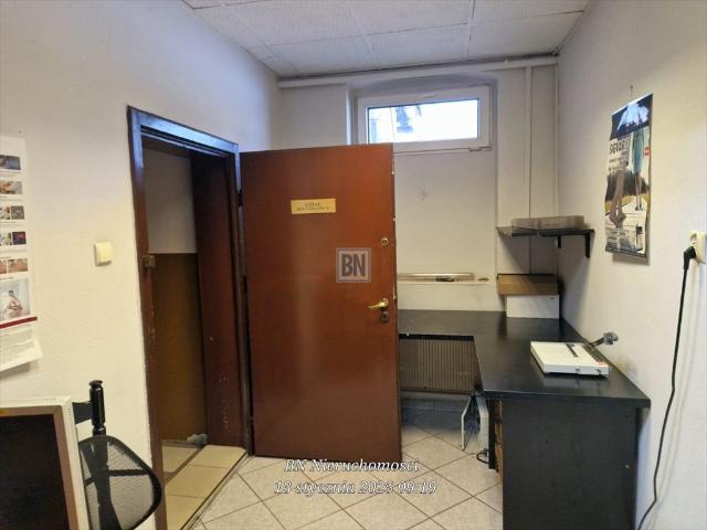 Zapraszam do wynajęcia przestronnego biura 82 m² w Gliwicach