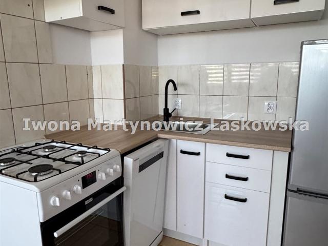 Zapraszam do wynajmu kawalerki 27 m² z windą w centrum Lubina