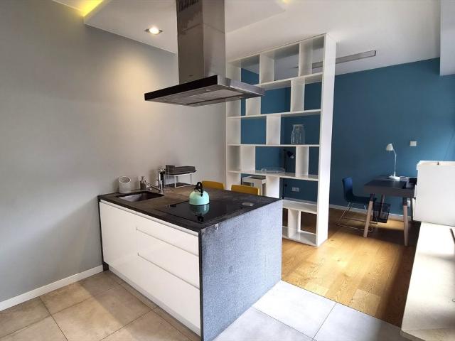Zapraszam do wynajmu komfortowego 2 pokojowego apartamentu z basenem i garażem