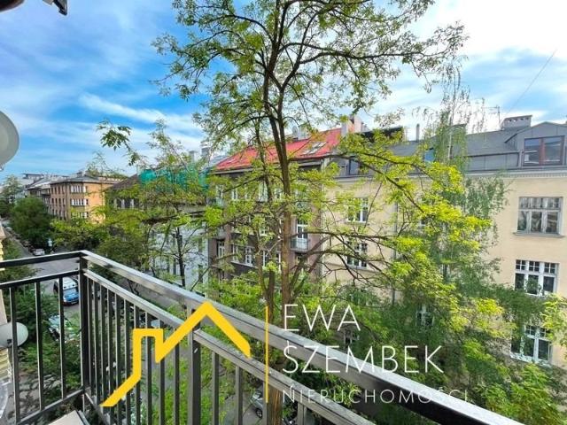 Zapraszam do wynajmu klimatycznego 36 m² apartamentu na Salwatorze