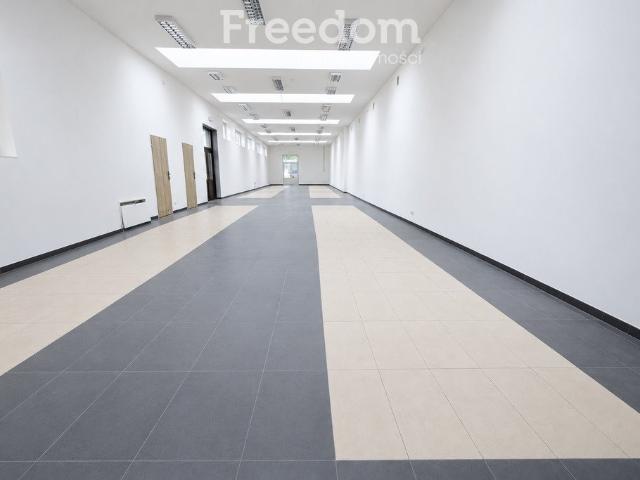 Zapraszam do wynajmu lokalu 193 m² w centrum Iławy