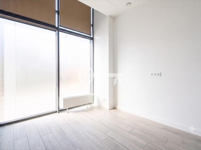 Zapraszam do wynajmu lokalu 64 m² z witrynami w Warszawie