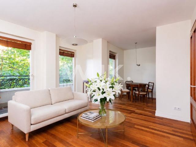 Apartament 72 m² z basenem i sauną w Villa Monaco