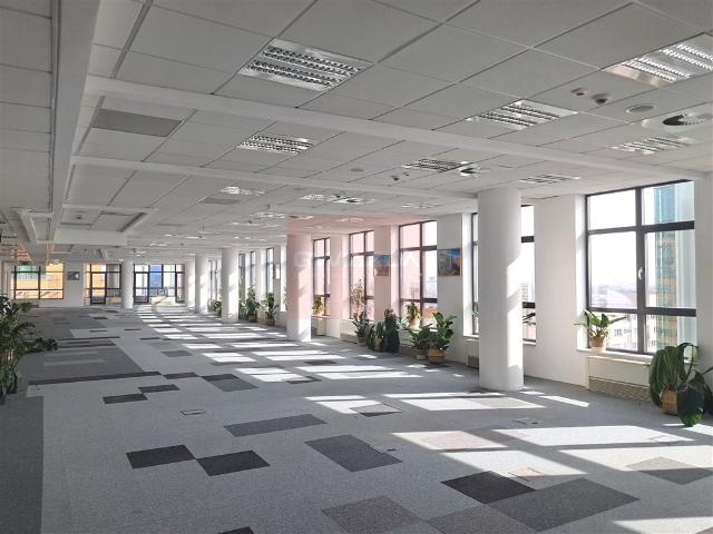 Zapraszam do wynajmu nowoczesnego biura 540 m² w Śródmieściu