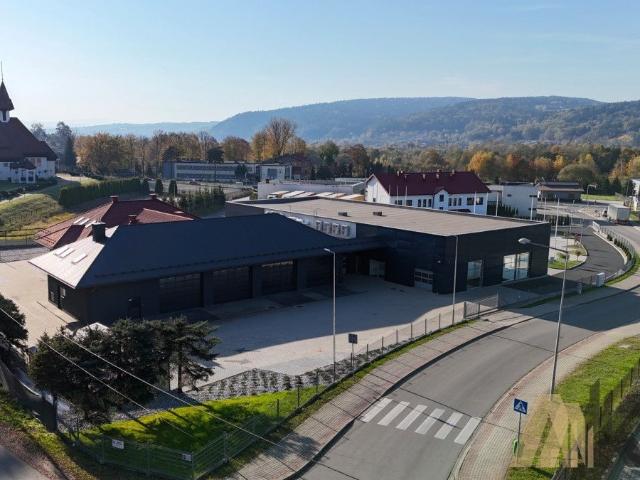 Zapraszam do wynajmu nowoczesnego lokalu 331 m² w Nowym Sączu