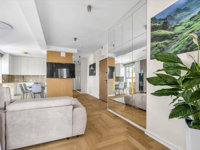 Penthouse z tarasem i jacuzzi w centrum Warszawy zapraszam