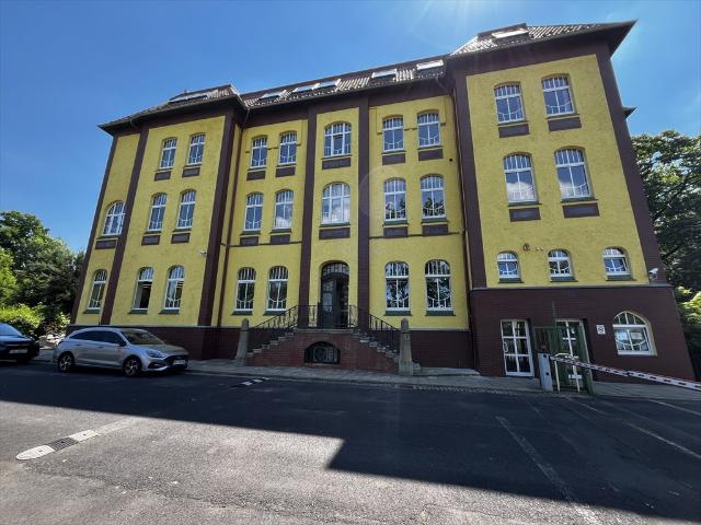 Zapraszam do zakupu lokalu 1470 m² w Zgorzelcu z potencjałem inwestycyjnym