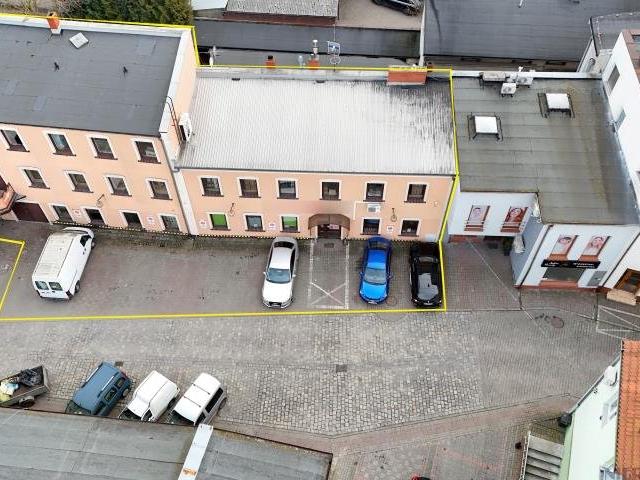 Zapraszam do zakupu 400 m² budynku w centrum Wolsztyna!