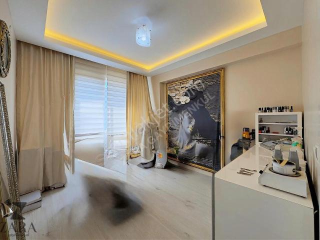 ▄zara▄ege Mah. Gözde Sitesi 3+1 145m² Full Yapılı Ara Kat Daire