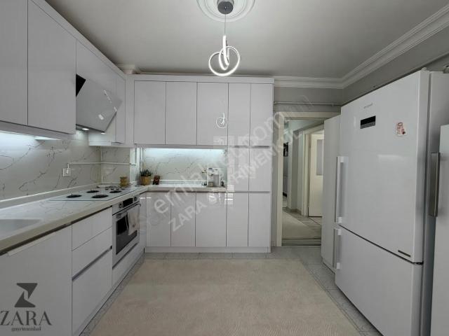 Zara | Tam Aradığınız Fırsat.! Hüseyingazi Mh.3+1 Ara Kat Daire