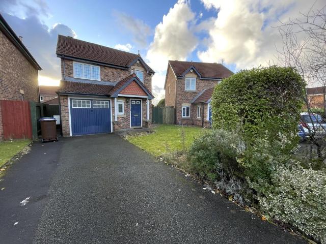 Zards Pet Supplies, 252 254 Greenside Lane, Droylsden, M43 7SL, United Kingdom | 3 bed house for rent #137643972 | Rentberry