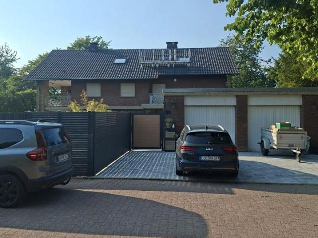 Zauberhaftes Zweifamilien Mehrgenerationenhaus von Privat