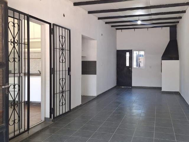 Zavalla. San Lorenzo 2676. Facultad de Agronomia. UN DORMITORIO. OPCION Cochera