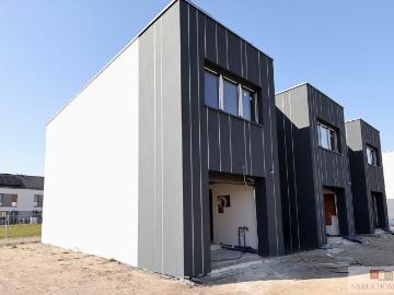 Segment środkowy z ogródkiem 576 m², garaż, blisko Opola