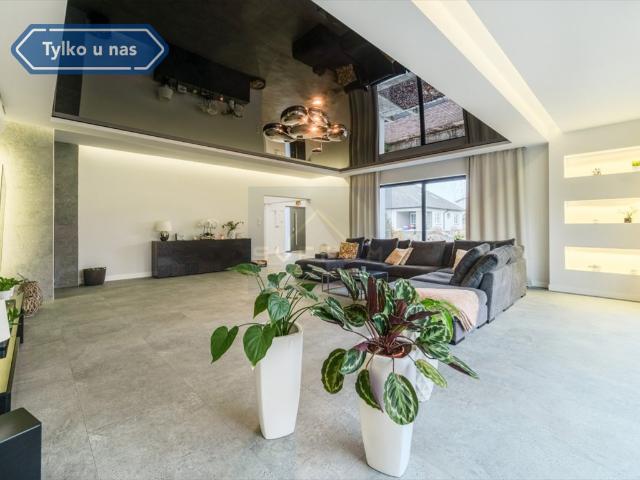 Zawada, 480 m2