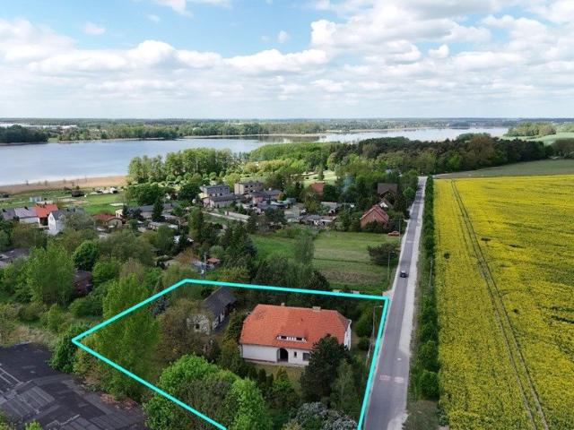Zabytkowa szkoła z ogrodem 2613 m² w Zborowie polecam