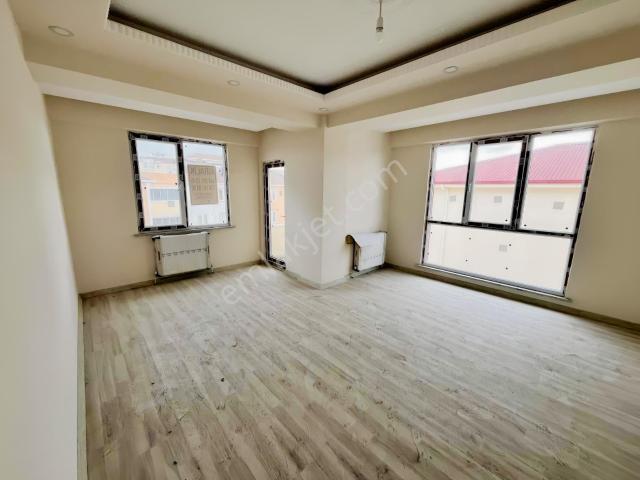 Ze/max^tan Kızılpınar Atatürk Mah. Sıfır Kiralık Ön Cephe Daire