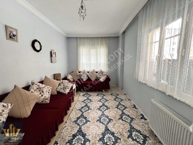 Ze/max^tan Kızılpınar Namıkkemal Mah. Satılık 2+1 Yüksek Giriş