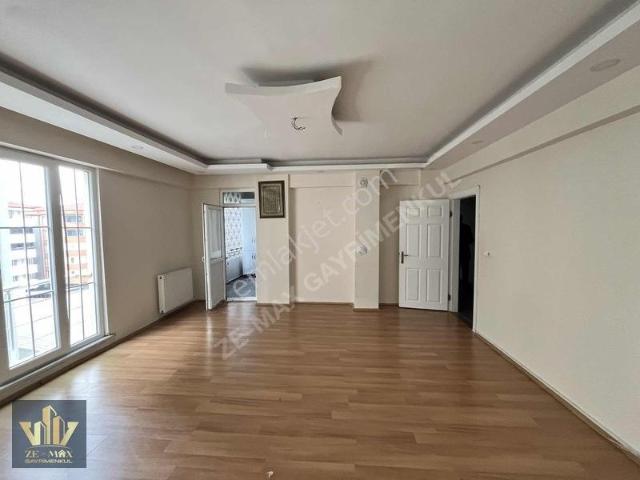 Ze/max^tan Kızılpınarmalkoçlar Cad. Kiralık Arakat 2+1 Daire