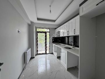 Ze/max Gayrimenkul'den Sıfır İskanlı Arakat 3+1 Kiralık Daire