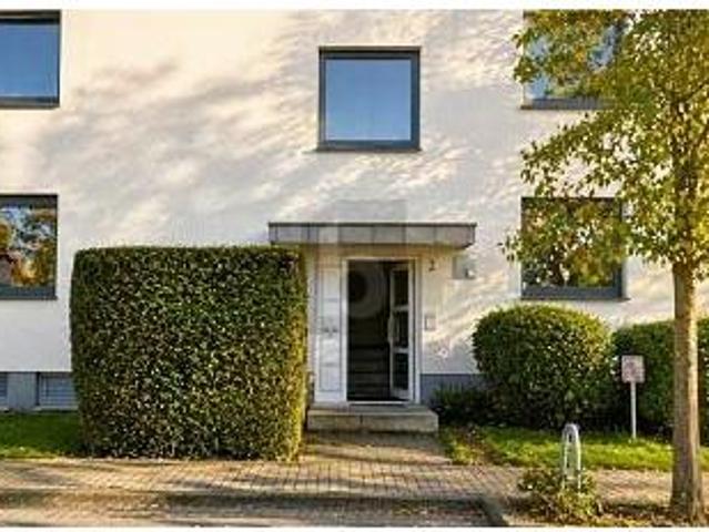 ZENTRAL GELEGEN MIT BALKON