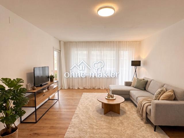 Zentral gelegene lichtdurchflutete 3 Zimmer Wohnung zzgl. einer Garage zu verkaufen!