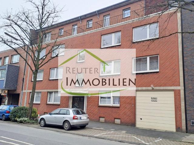 Zentral gelegene und einzugsbereite 3,5 Raum Wohnung mit Balkon