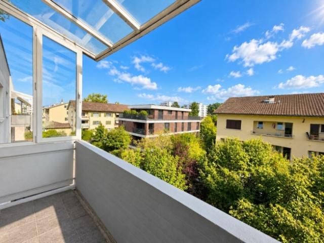 Zentral gelegene Wohnung mit Balkon und guter Besonnung