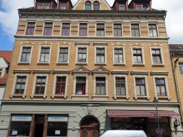 Zentral gelegene Wohnung mit Tageslichtbad und WohnkÃ¼che!