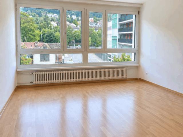 Zentral gelegene 1½ Zimmerwohnung nahe Bahnhof Adliswil