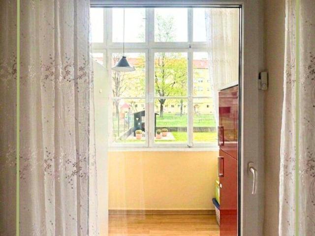 Zentral gelegene 2,5 Zimmer Wohnung mit ca. 60 m² Wohnfläche und verglastem Balkon in Pradl / Innsbruck zu verkaufen