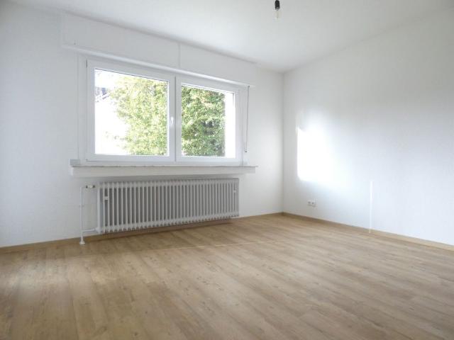 Zentral gelegene 2 Zimmer Wohnung mit Balkon!