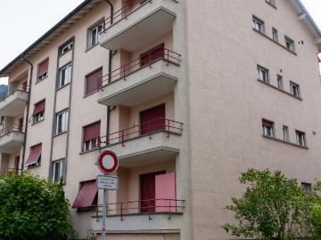 Zentral gelegene 3.5 Zimmer Wohnung mit Charme
