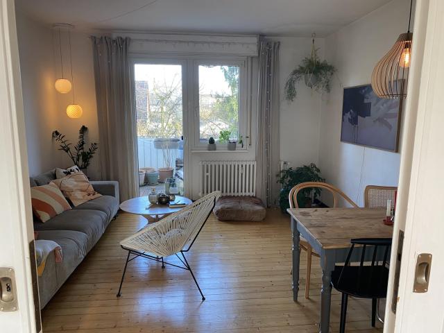 zentral gelegene 3 Zimmer Wohnung mit Balkon