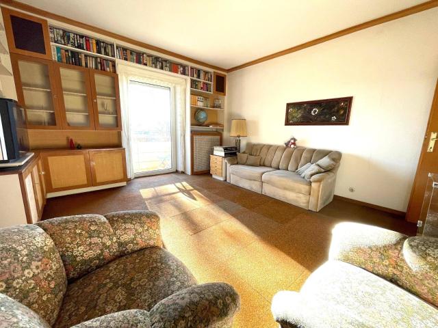 Zentral gelegene 3 Zimmer Wohnung mit Balkon – ideal für Anleger