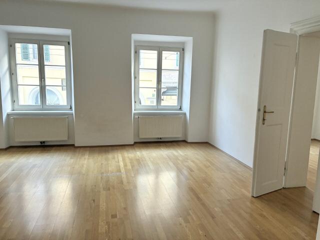 Zentral gelegene 3 Zimmer Wohnung nähe Dietrichsteinplatz 8010 Graz