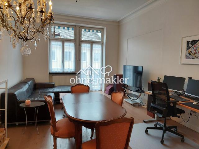 Zentral gelegene 4 Zimmer Wohnung mit Balkon und Fahrstuhl