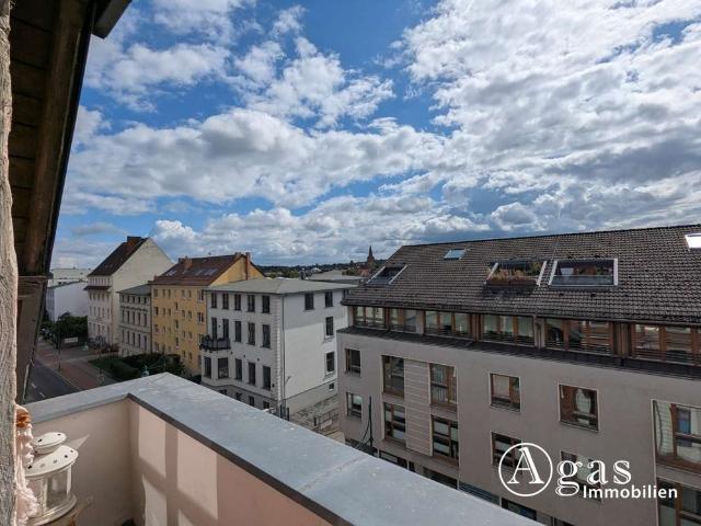 Zentral gelegene 4 Zimmer Wohnung mit Balkon in Eberswalde